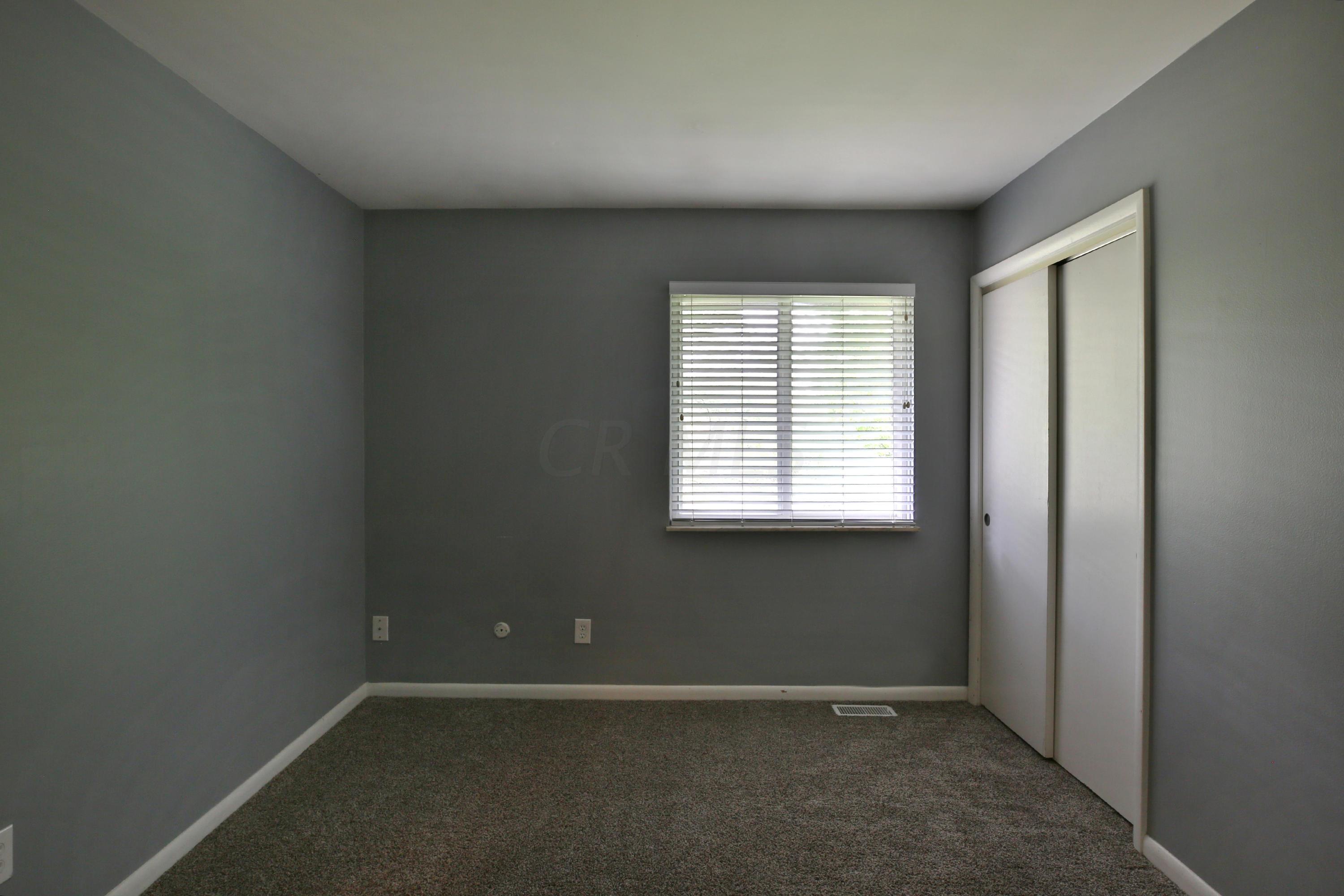 331 Fenway Road, Unit F Columbus, OH 43214 - Photo 19 of 26