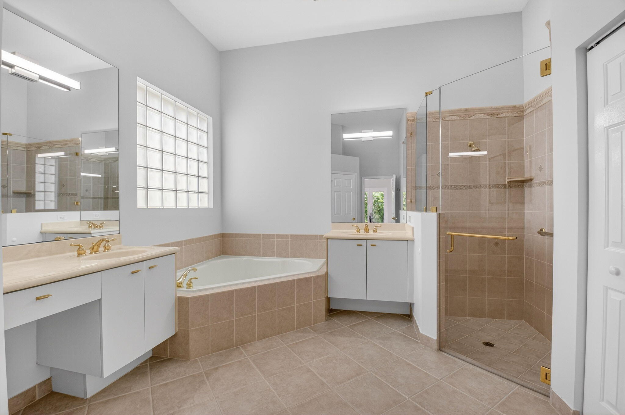 7032 Vivaldi Lane Delray Beach, FL 33446 - Photo 28 of 71 28-web-or-mls-DSC_8043