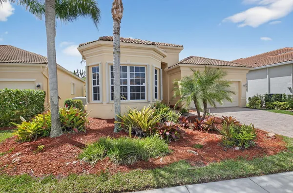 $4,500 | 7032 Vivaldi Lane, Delray Beach, FL 33446