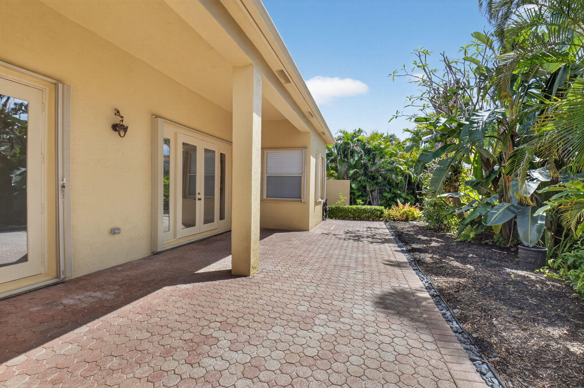 7032 Vivaldi Lane Delray Beach, FL 33446 - Photo 36 of 71 36-web-or-mls-DSC_8085