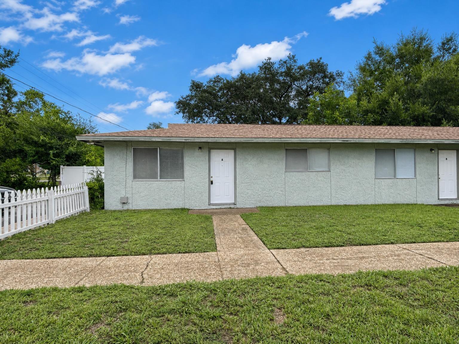 322 Pelham Road, Unit A Fort Walton Beach, FL 32547 - Photo 1 of 12 Front House