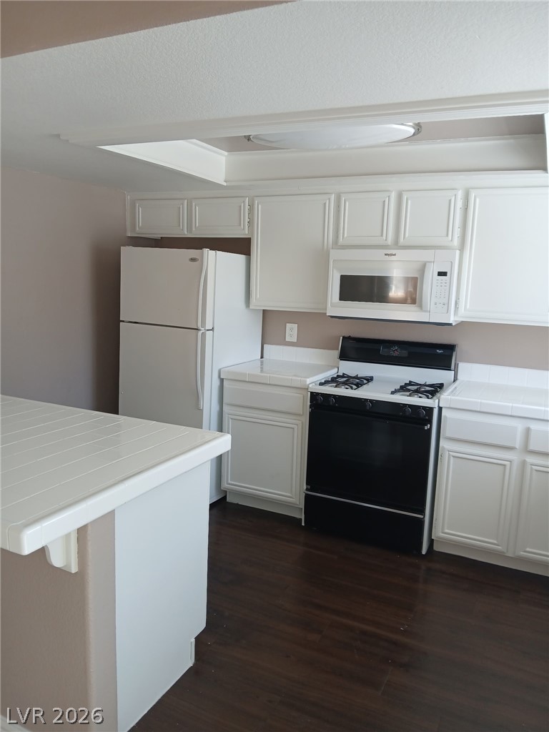 1851 Hillpointe Road, Unit 1722 Henderson, NV 89074 - Photo 4 of 14