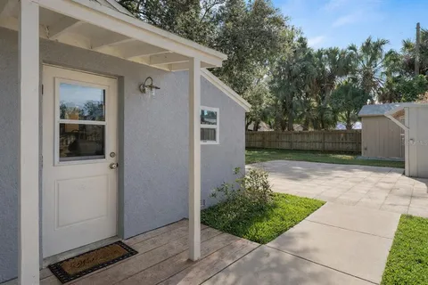 $399,900 | 4722 West Wallcraft Avenue, Tampa, FL 33611