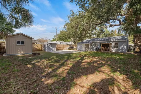 $399,900 | 4722 West Wallcraft Avenue, Tampa, FL 33611