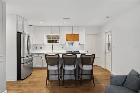 $399,900 | 4722 West Wallcraft Avenue, Tampa, FL 33611