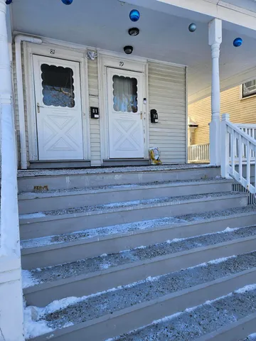 $282,500 | 79-81 South Park Street, Bangor, ME 04401