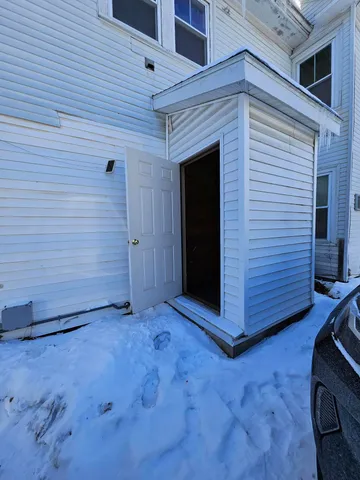 $282,500 | 79-81 South Park Street, Bangor, ME 04401