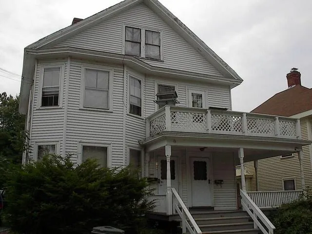 $282,500 | 79-81 South Park Street, Bangor, ME 04401