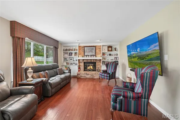 $520,000 | 1432 Westbrooke Terrace Drive, Ballwin, MO 63021