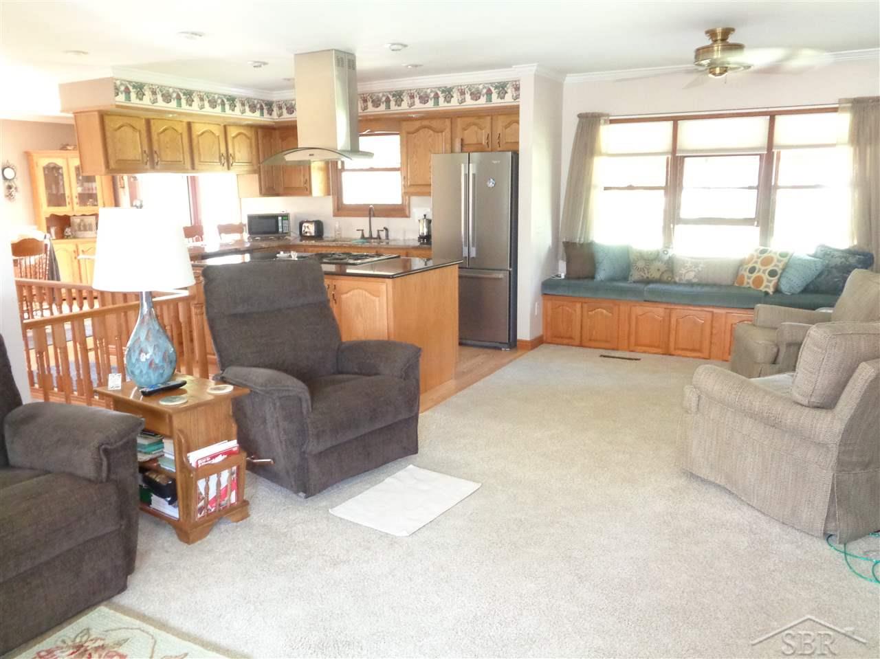 2401 North Iva Road Hemlock, MI 48626 - Photo 7 of 37 50021091-6.JPG