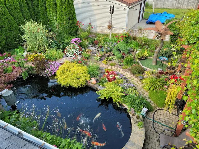 $299,500 | 110 Elm Lane, Streamwood, IL 60107