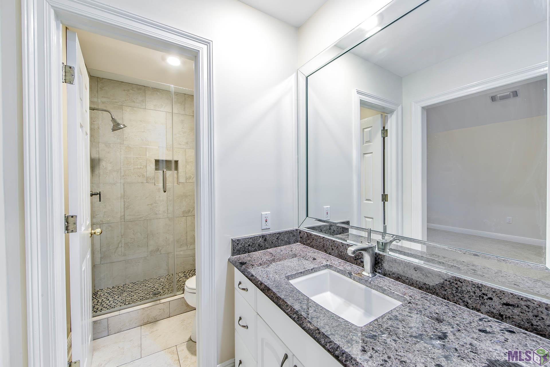 460 North Service Road Raceland, LA 70394 - Photo 16 of 18