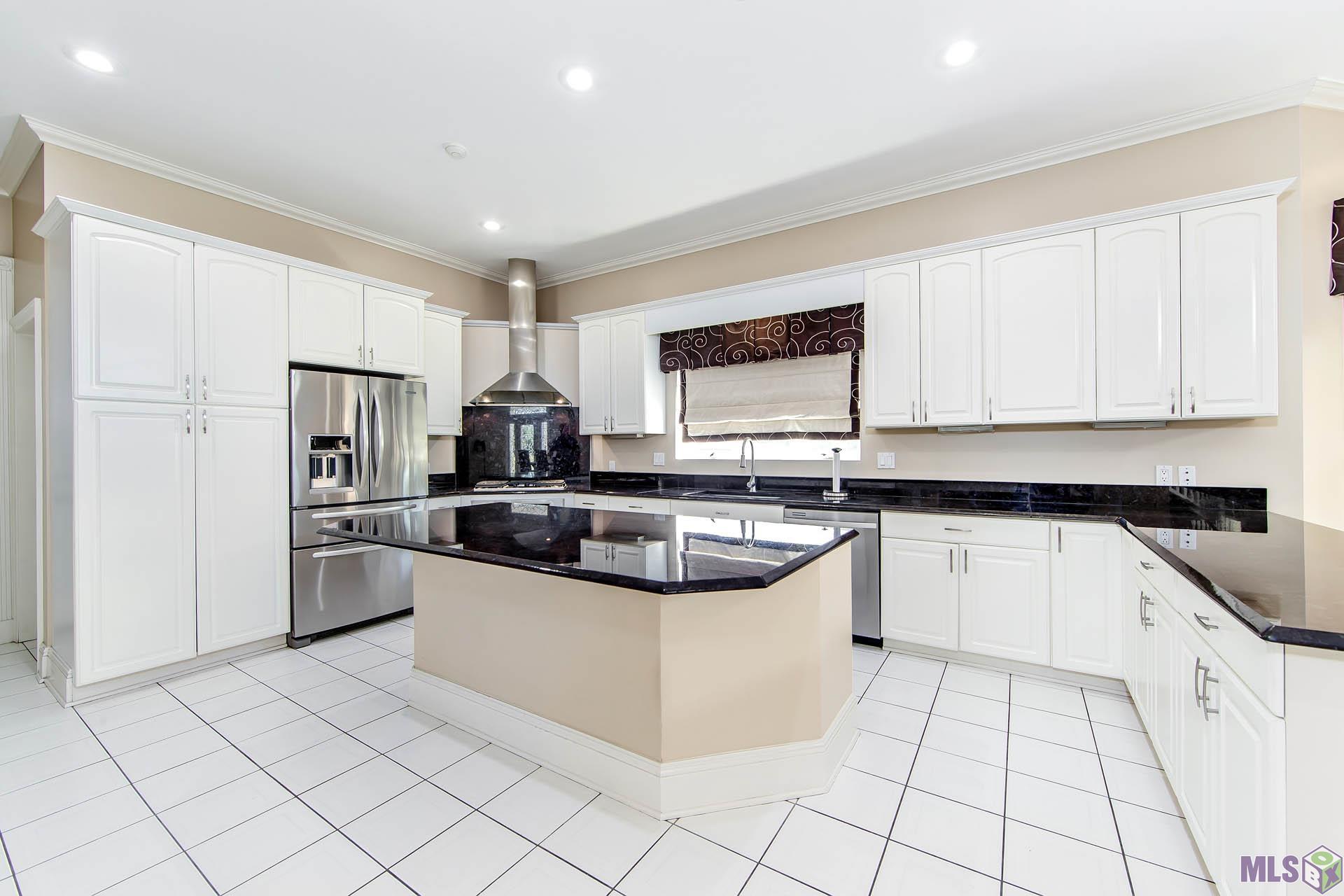 460 North Service Road Raceland, LA 70394 - Photo 9 of 18