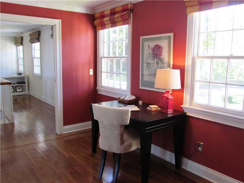 115 Long Neck Point Road Darien, CT 06820 - Photo 18 of 21 a dining room with furniture and window