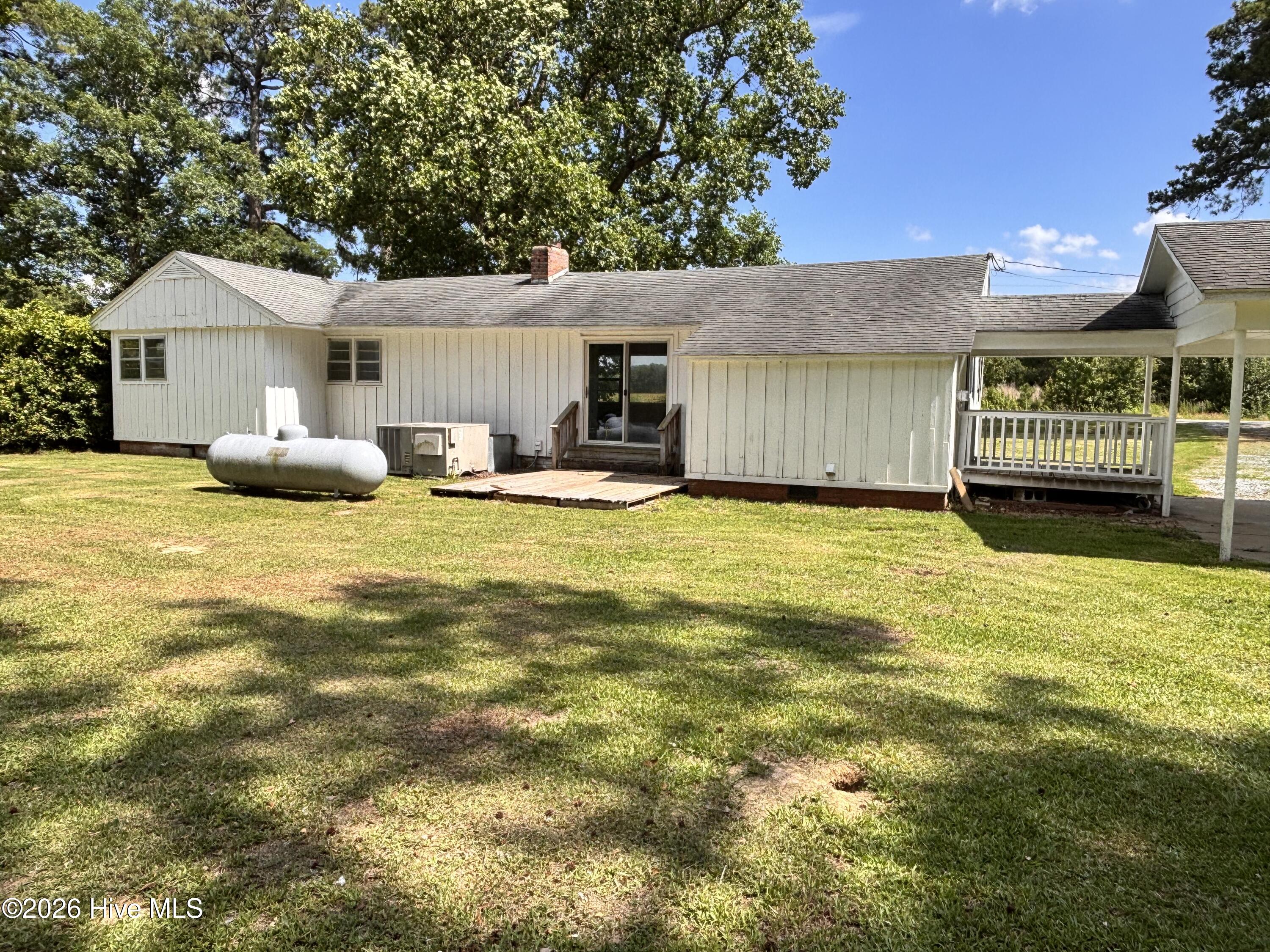 735 Faison Highway Clinton, NC 28328 - Photo 5 of 24