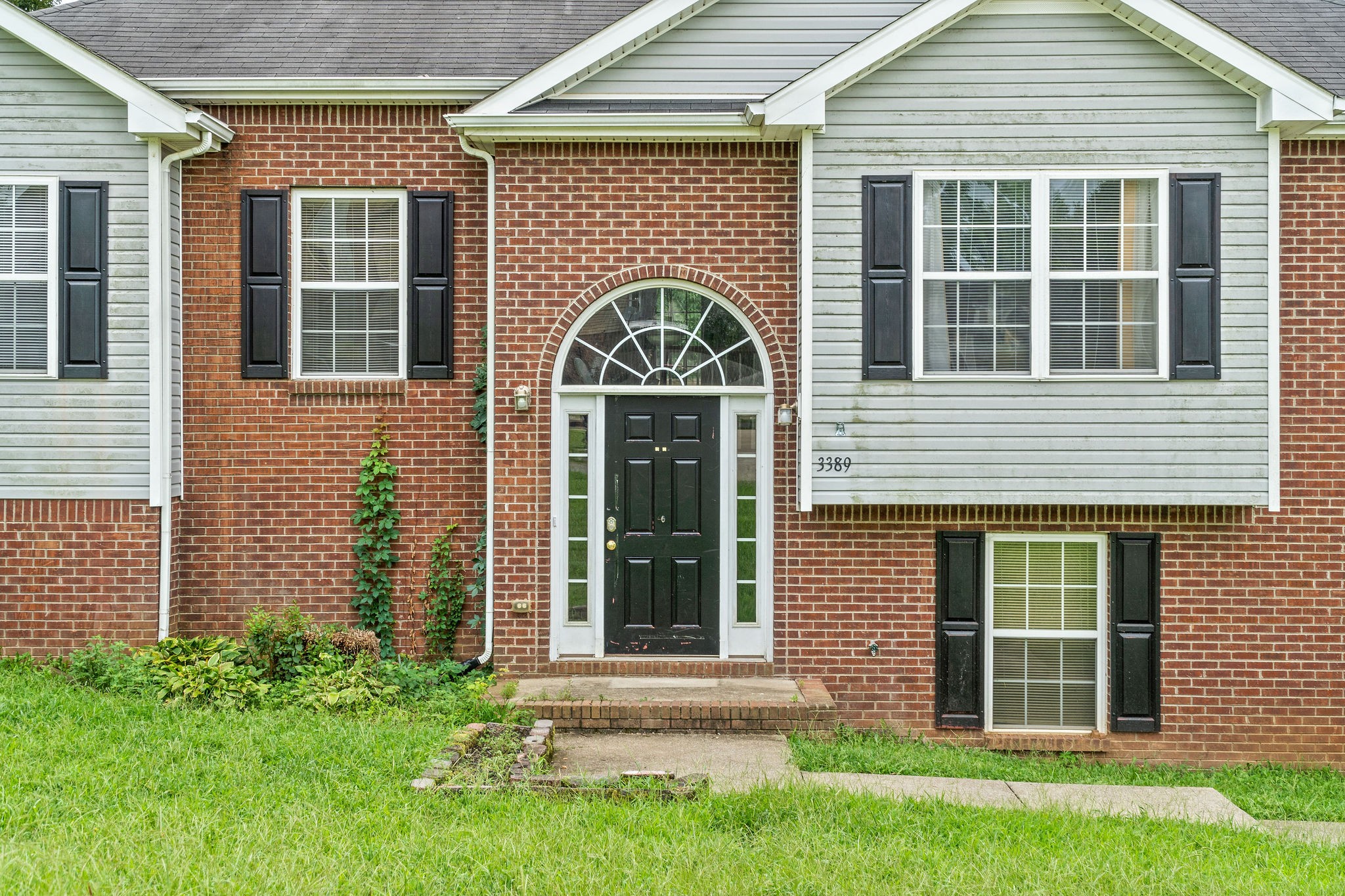 3389 Shivas Road Clarksville, TN 37042 - Photo 2 of 31 Gallery Image 2