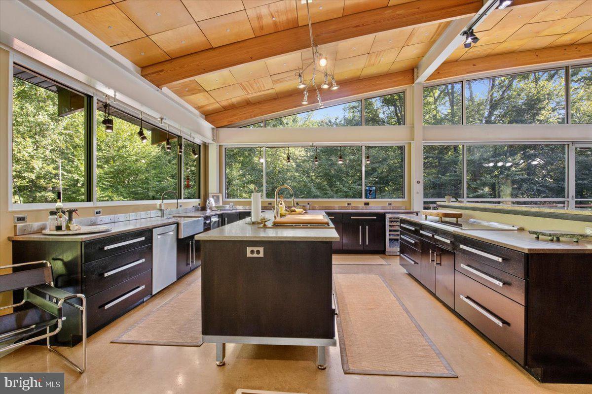 5553 Beverleys Mill Road Broad Run, VA 20137 - Photo 28 of 80 Eucalyptus cabinets