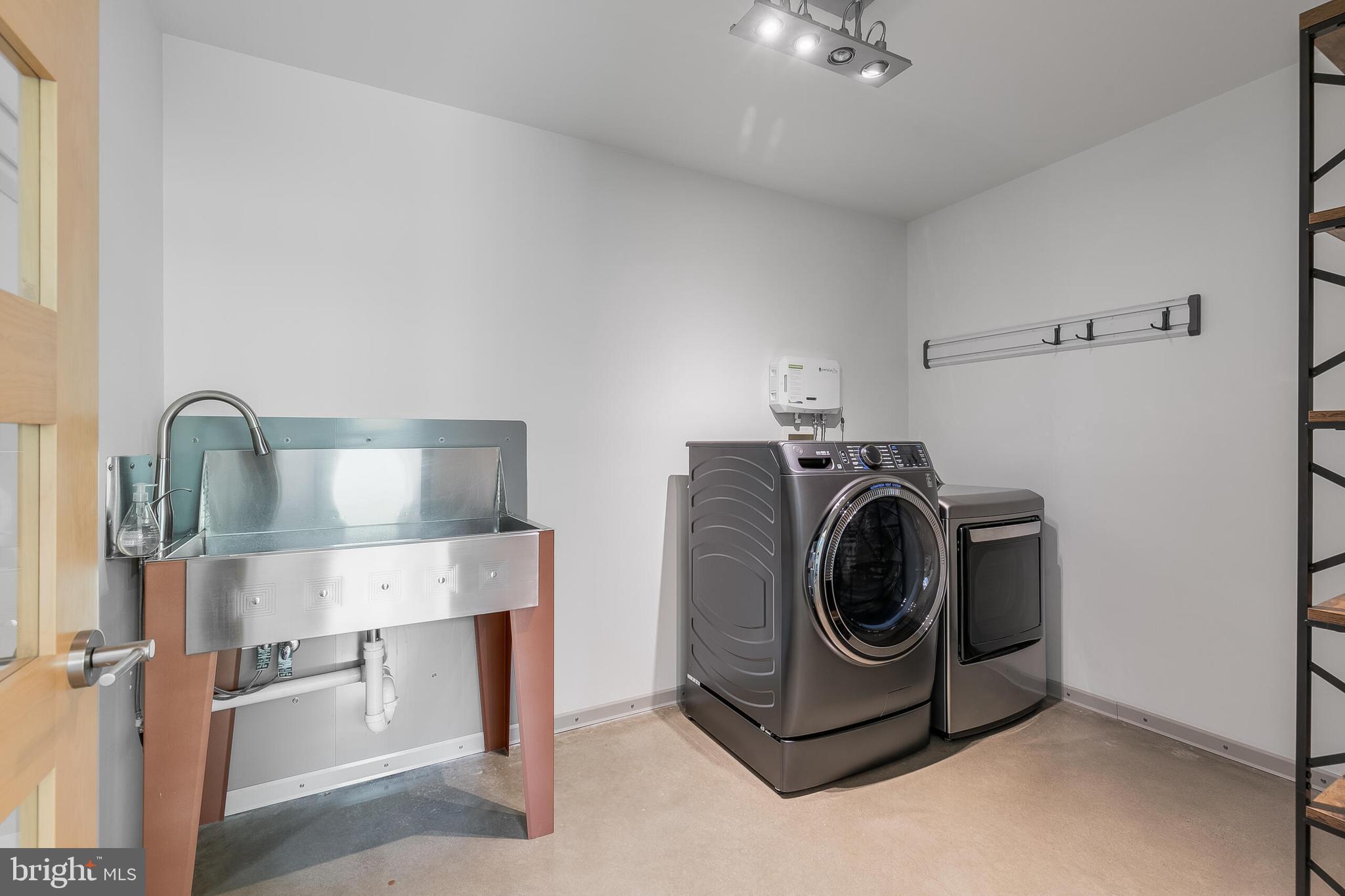 5553 Beverleys Mill Road Broad Run, VA 20137 - Photo 39 of 80 Generous laundry room