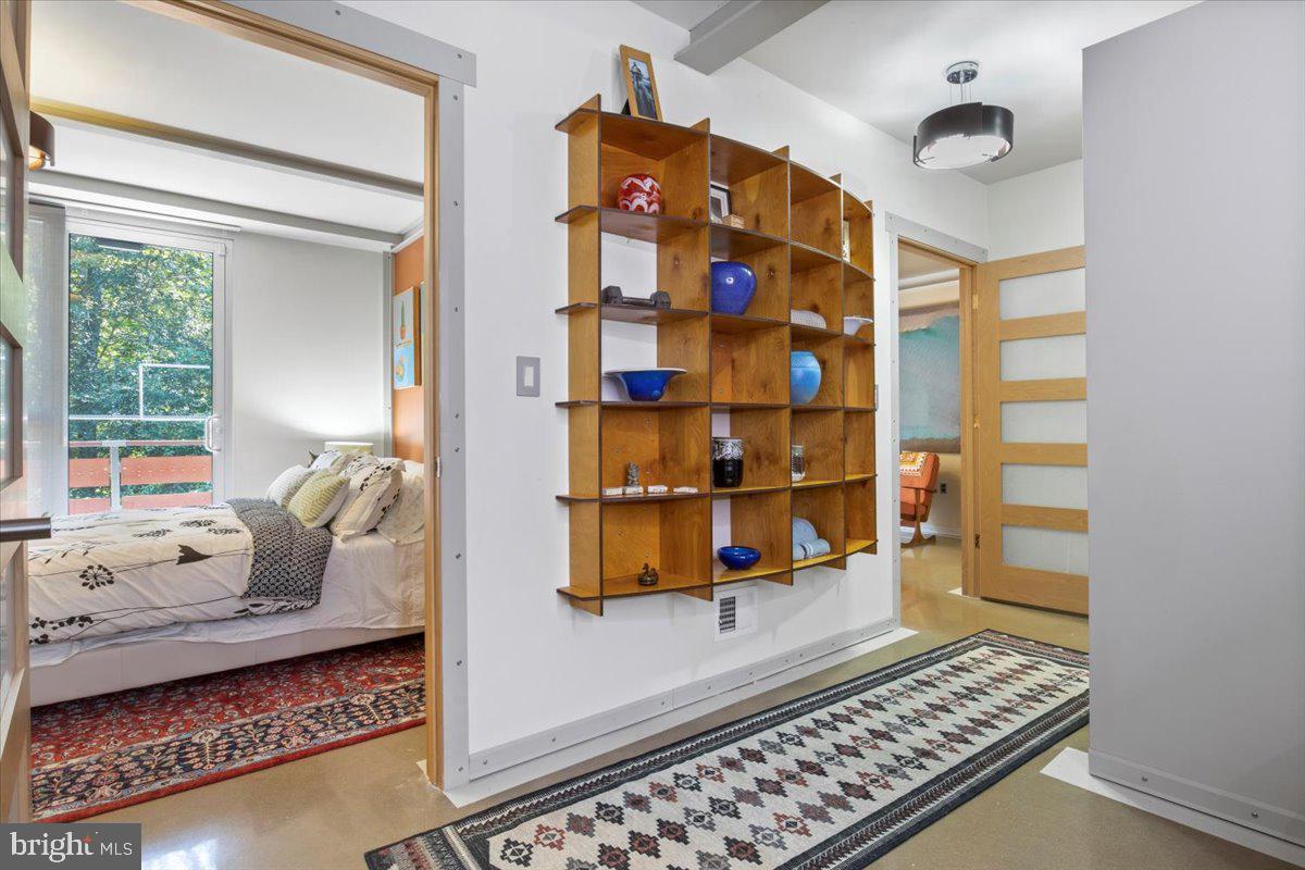 5553 Beverleys Mill Road Broad Run, VA 20137 - Photo 58 of 80 a room with toys and book shelf