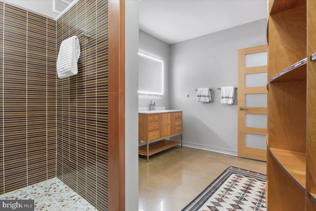 5553 Beverleys Mill Road Broad Run, VA 20137 - Photo 59 of 80 Very spacious