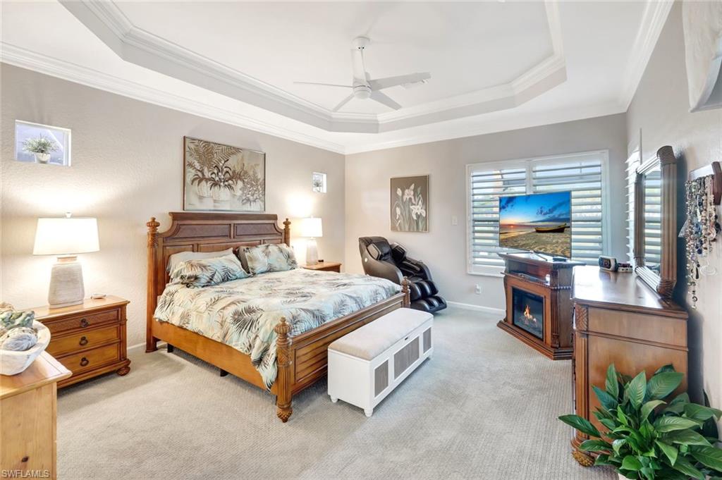 9127 Crystal Court Naples, FL 34120 - Photo 16 of 50