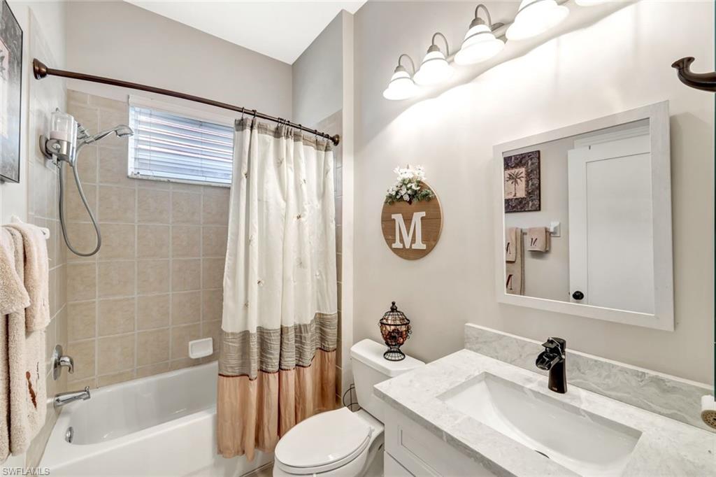 9127 Crystal Court Naples, FL 34120 - Photo 21 of 50