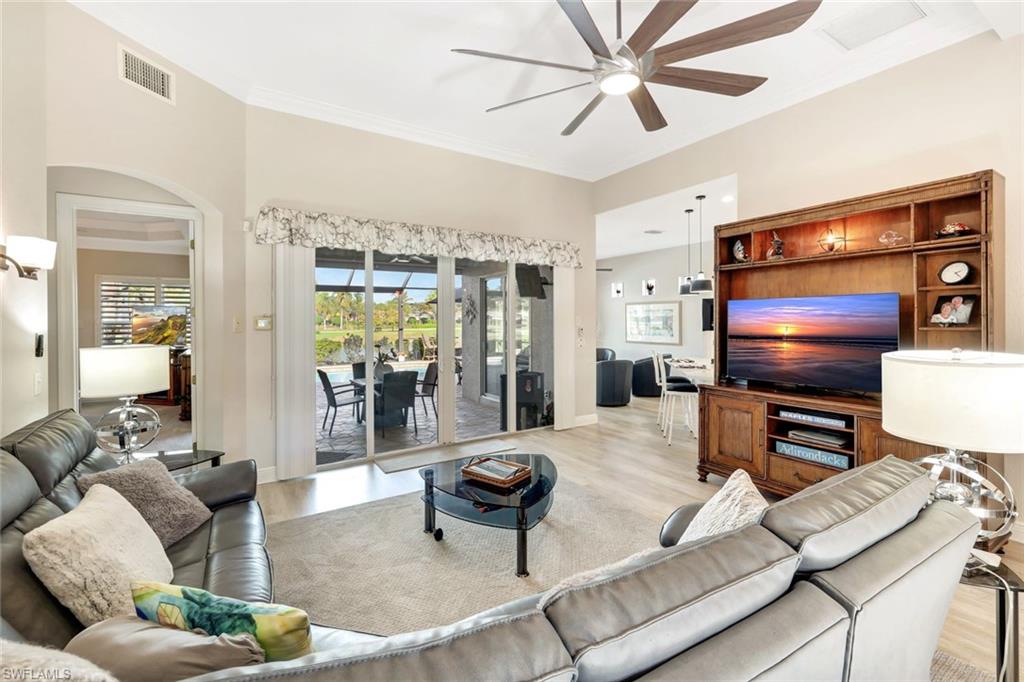 9127 Crystal Court Naples, FL 34120 - Photo 7 of 50