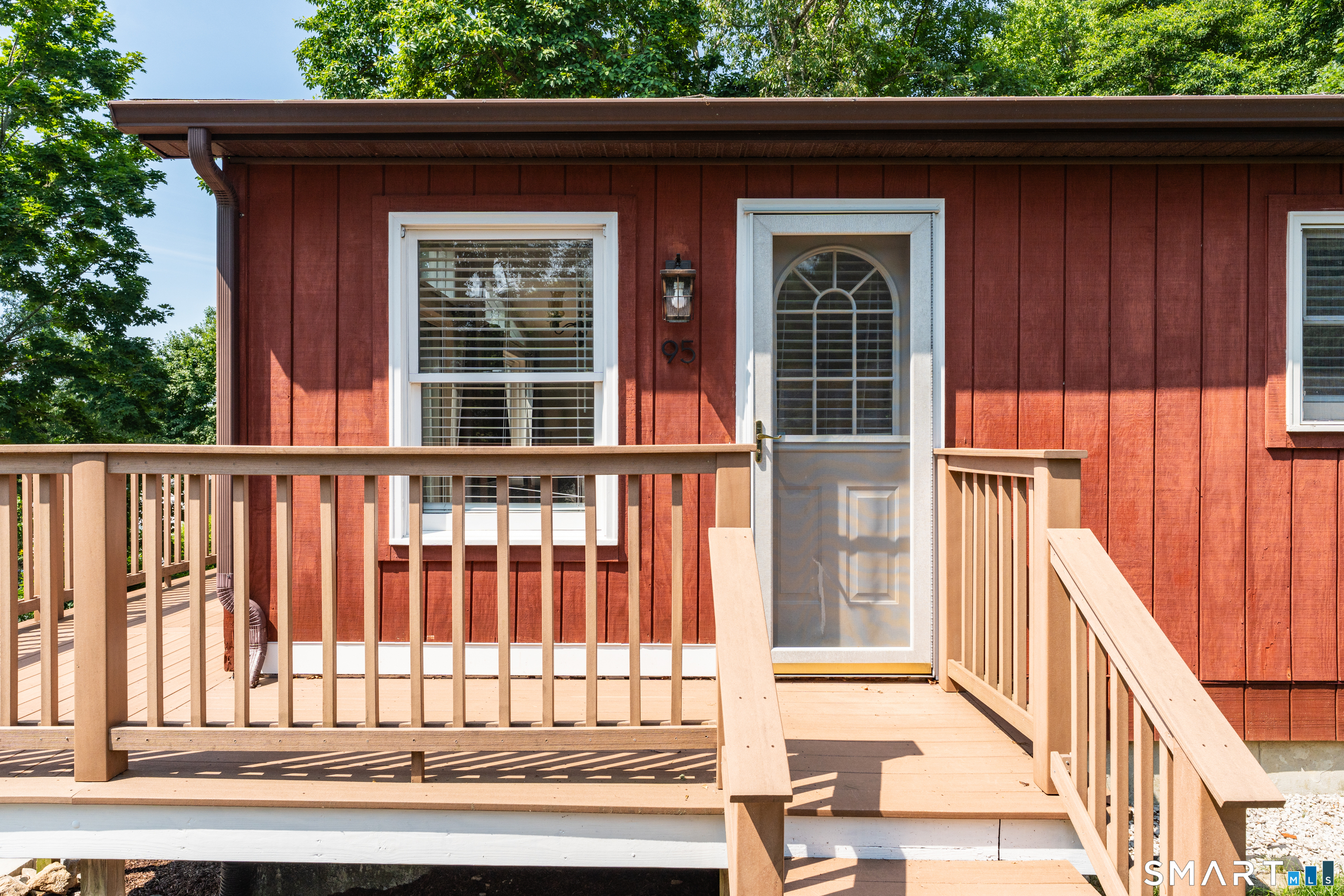 95 Crest Drive Groton, CT 06355 - Photo 8 of 40