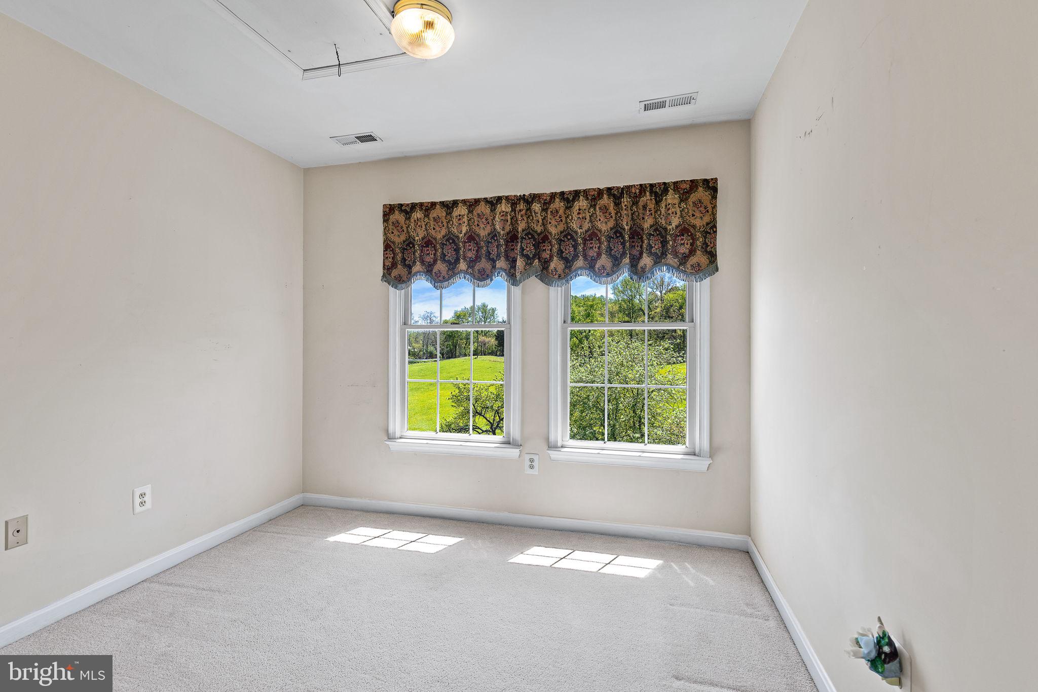 219 Kellogg Mill Road Fredericksburg, VA 22406 - Photo 29 of 47 Bedroom 2