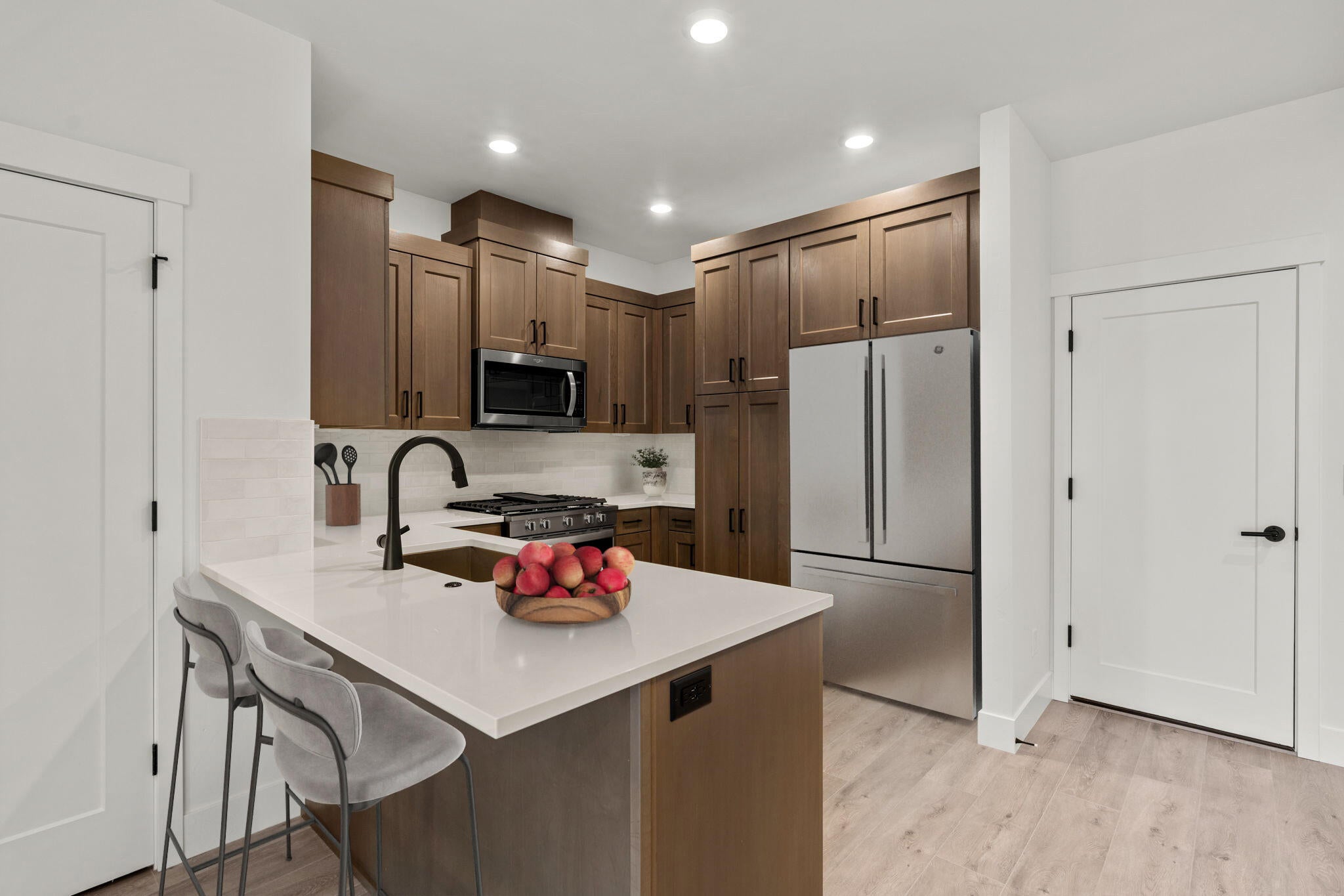 3853 Eagle Road Bend, OR 97701 - Photo 3 of 19 Virtually staged. Images of like kind staged home. Selections may vary.