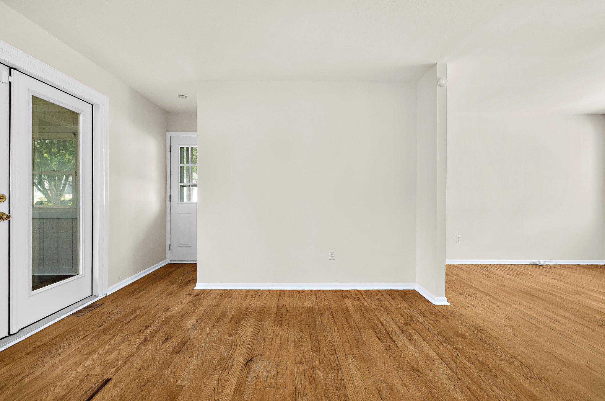 5822 Forest Hill Road Elkridge, MD 21075 - Photo 15 of 55 Dining room with hardwood floors