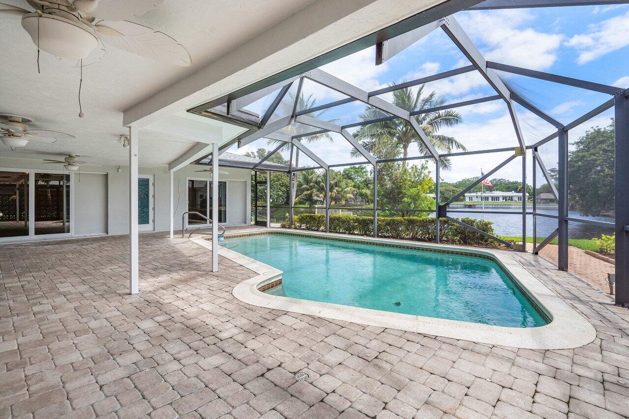 150 Southwest 11th Court Boca Raton, FL 33486 - Photo 27 of 40 033-150Southwest11thCourt-BocaRaton-FL-3