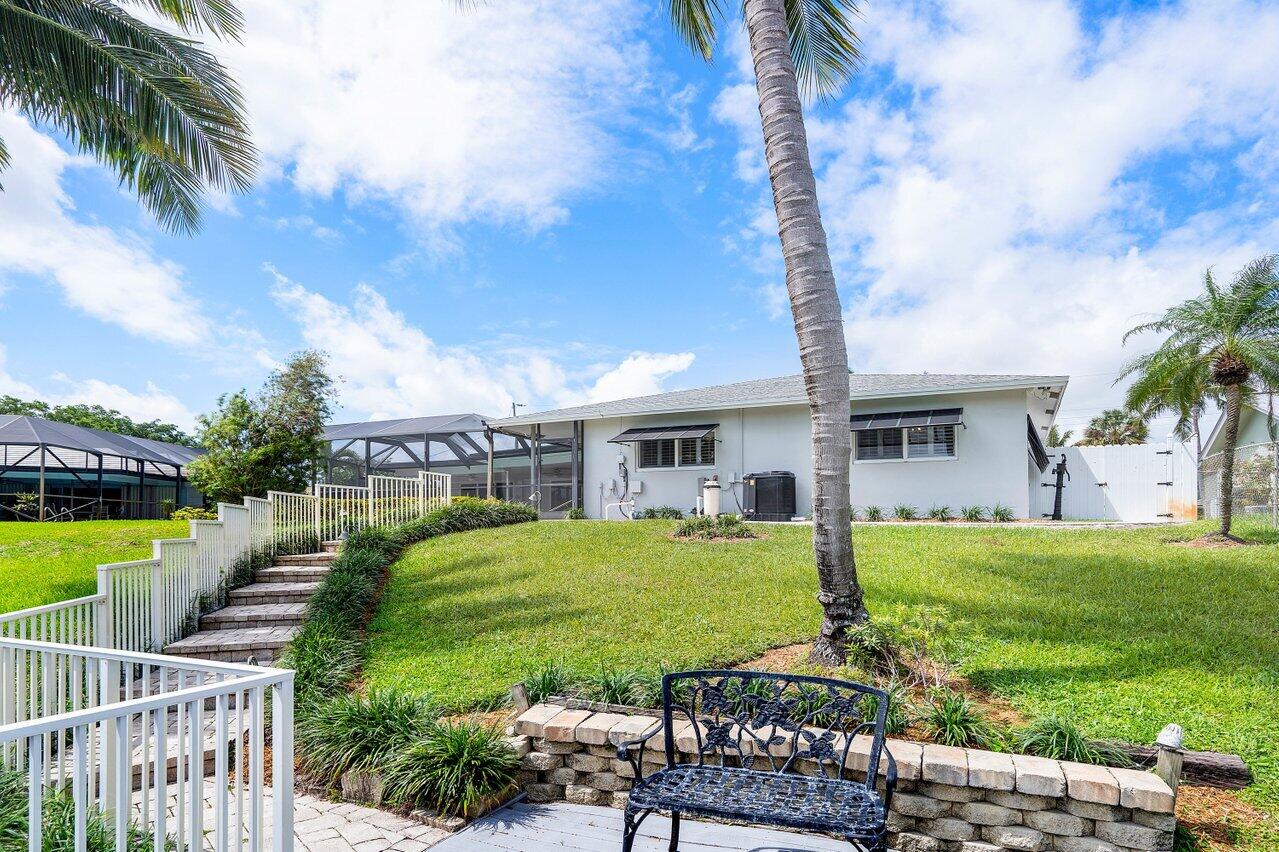 150 Southwest 11th Court Boca Raton, FL 33486 - Photo 32 of 40 038-150Southwest11thCourt-BocaRaton-FL-3