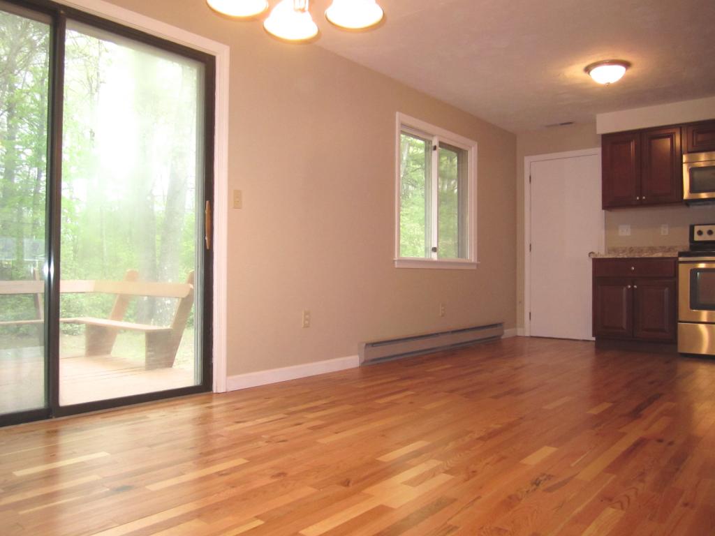 454 Boston Post Road Amherst, NH 03031 - Photo 4 of 27