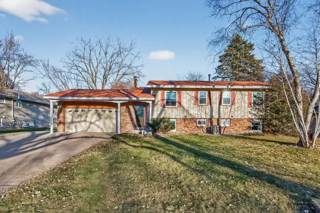 $404,500 | 10161 Uplander Street Northwest, Coon Rapids, MN 55433