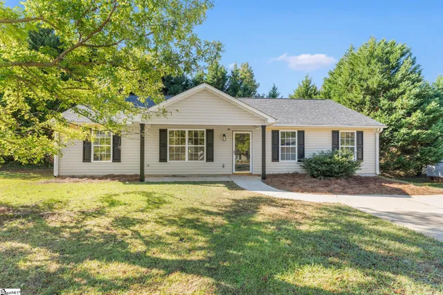$249,900 | 159 Falcon Ridge Drive, Boiling Springs, SC 29316