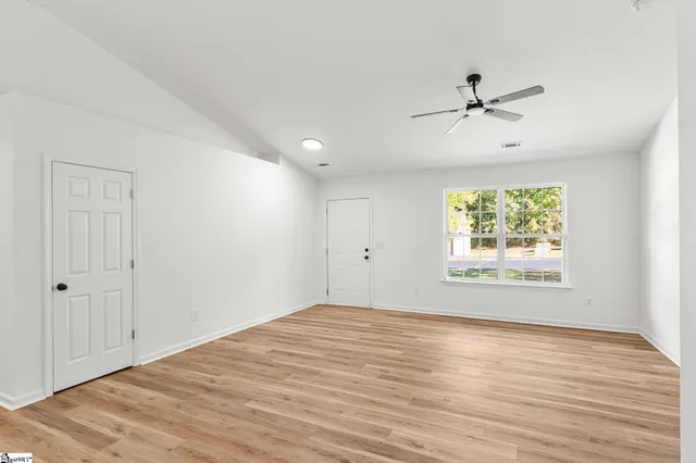 $249,900 | 159 Falcon Ridge Drive, Boiling Springs, SC 29316