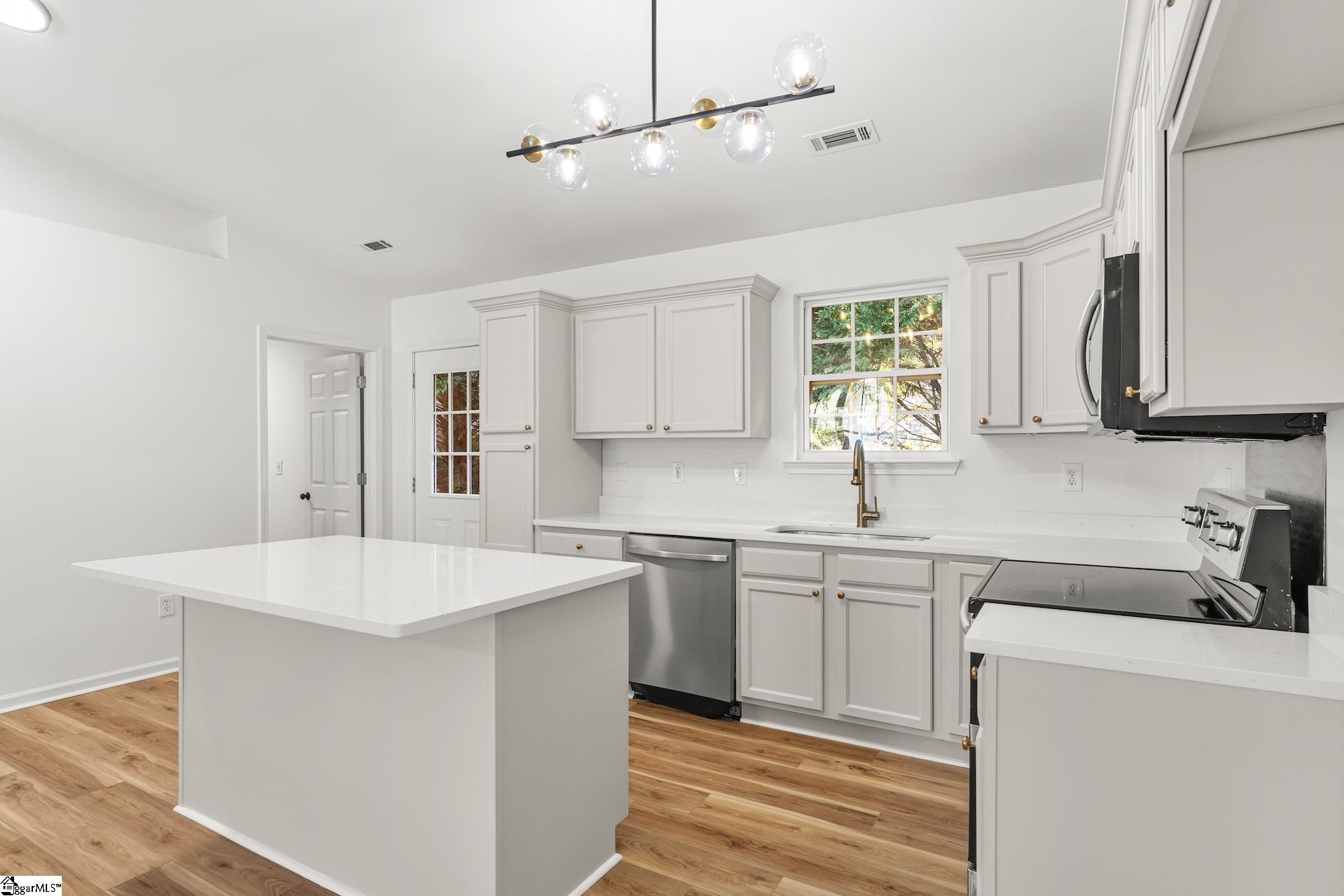 159 Falcon Ridge Drive Boiling Springs, SC 29316 - Photo 9 of 24