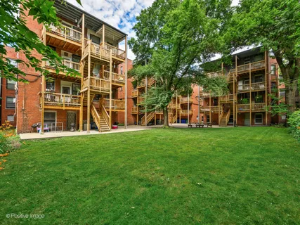 $299,000 | 1365 East 52nd Street, Unit 1E, Chicago, IL 60615
