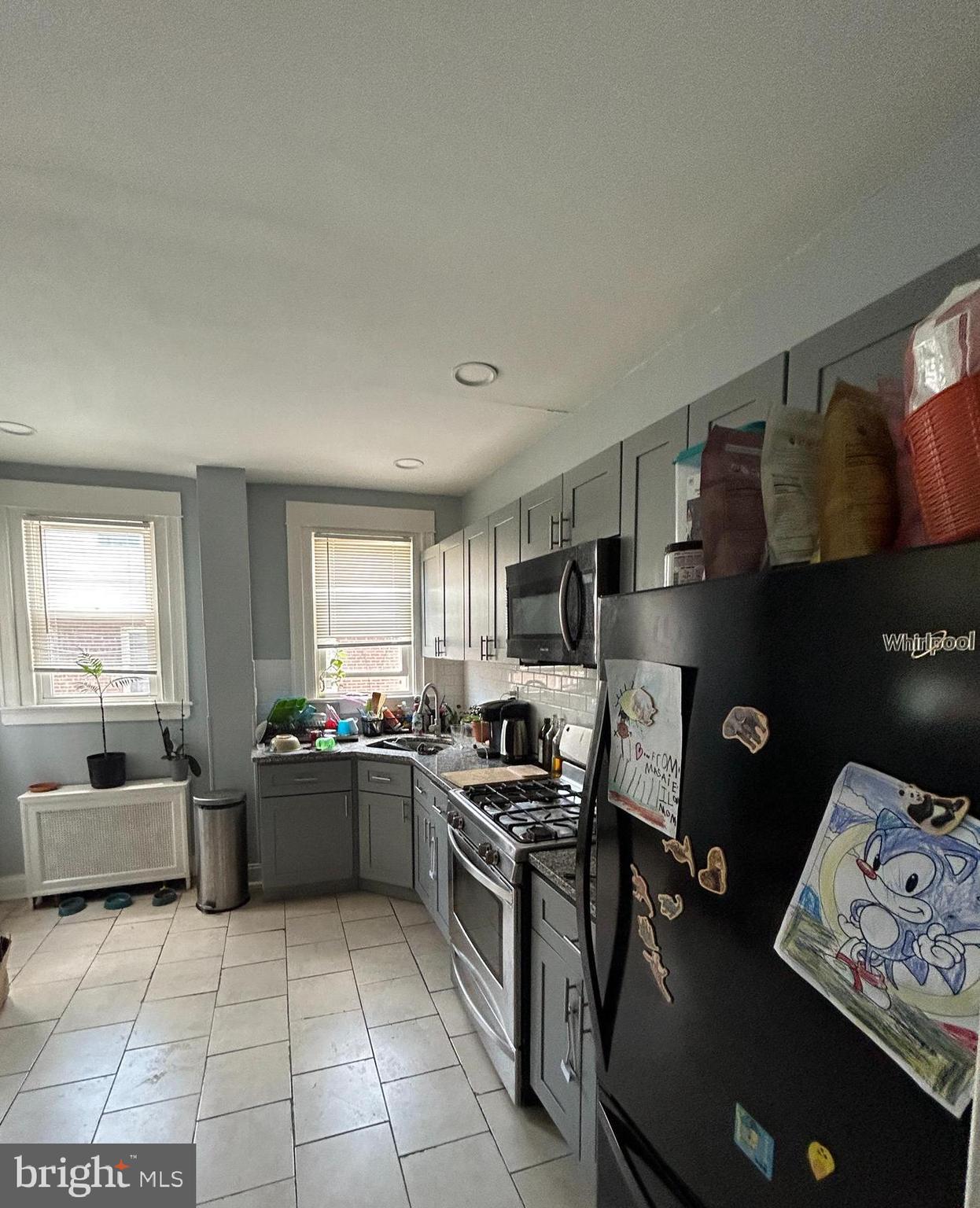 204 Huntley Road Upper Darby, PA 19082 - Photo 3 of 21