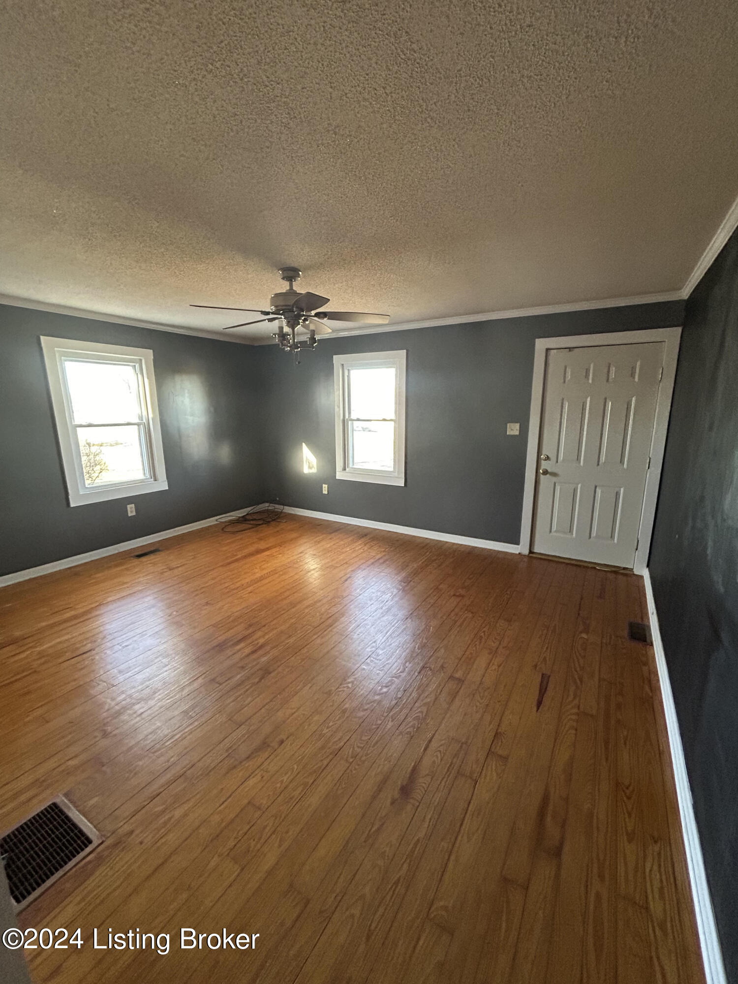 217 Ireland School Road Radcliff, KY 40160 - Photo 2 of 18 unnamed (2)