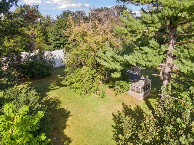 $200,000 | 3320 Chippewa Road, Minnetonka, MN 55305