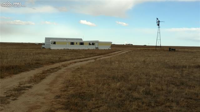 8355 North Yoder Road Calhan, CO 80808 - Photo 17 of 24 Gallery Image 17