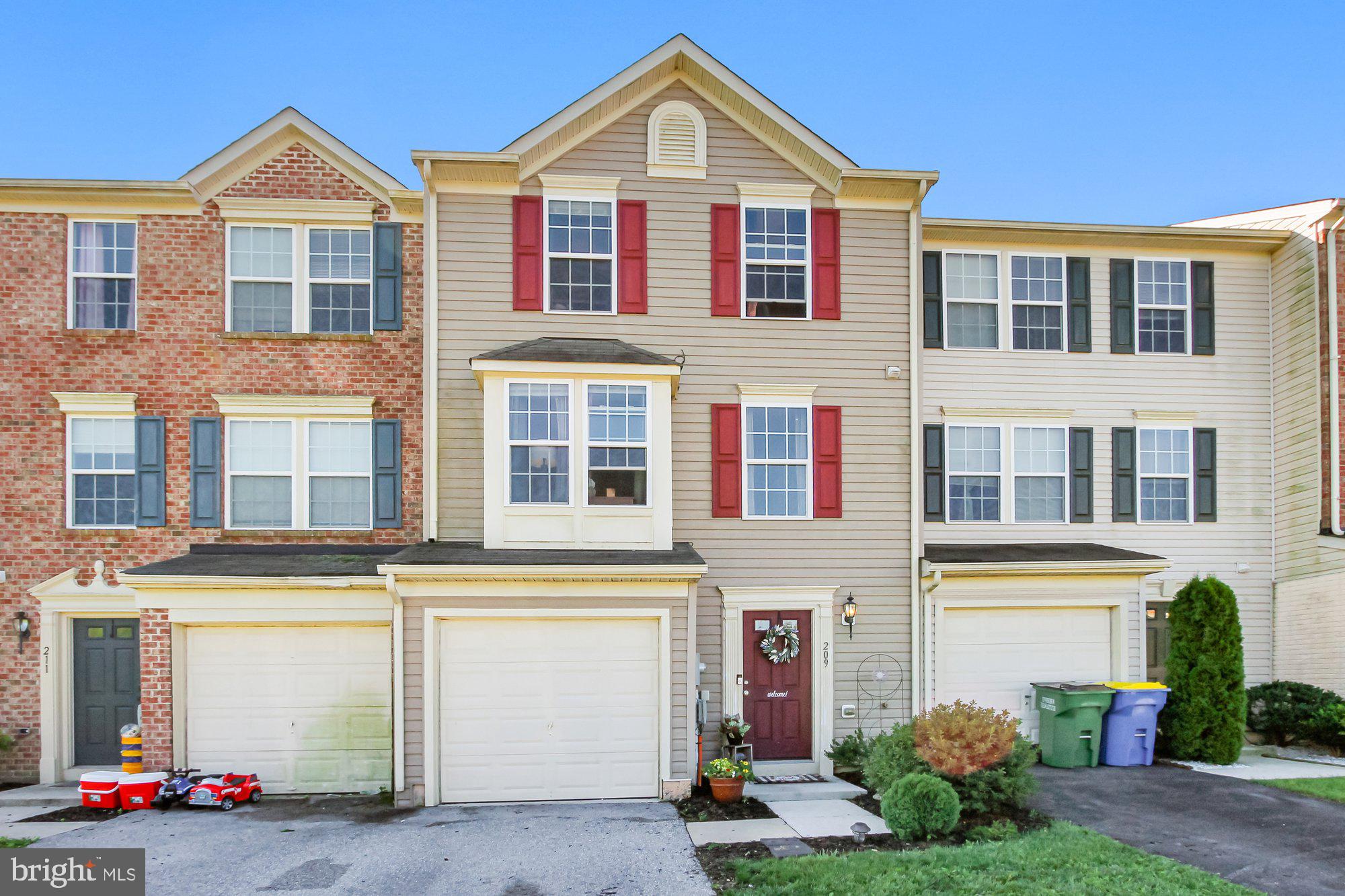209 Ridgeview Lane Hanover, PA 17331 - Photo 1 of 28 Gallery Image 1