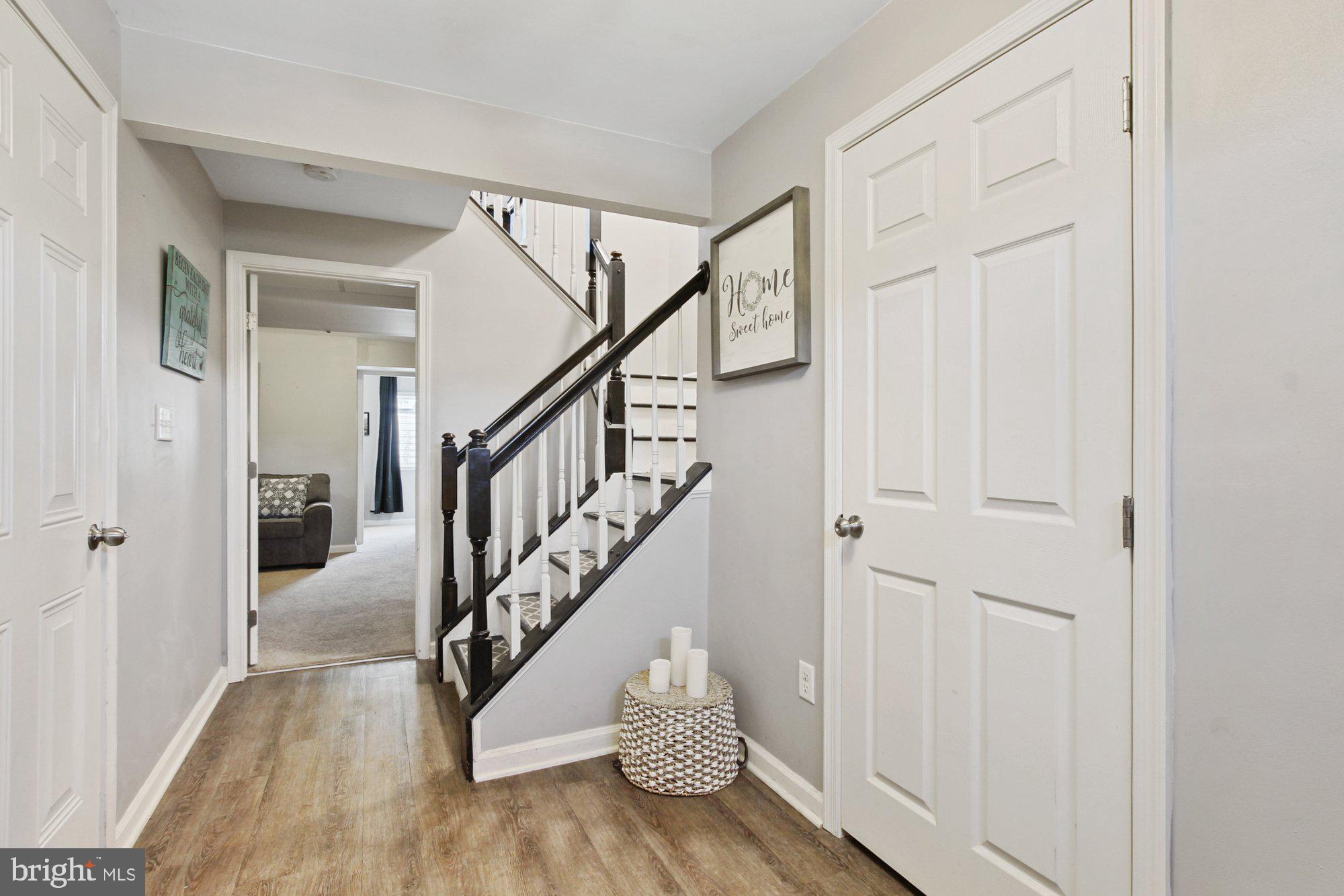 209 Ridgeview Lane Hanover, PA 17331 - Photo 5 of 28 Gallery Image 5