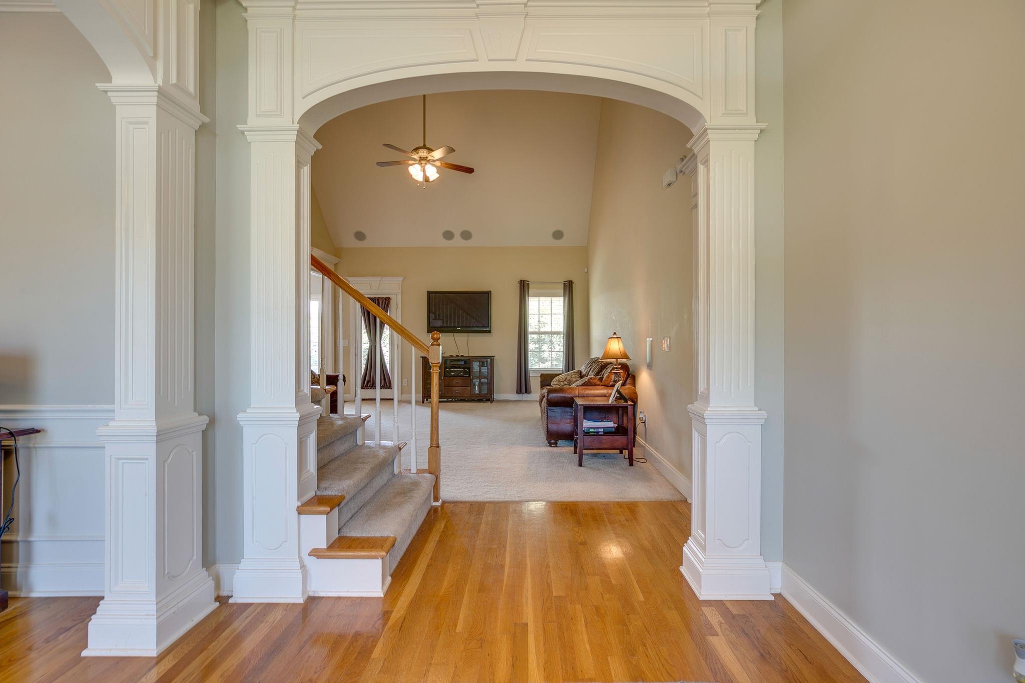1411 Cut Off Road Murfreesboro, TN 37129 - Photo 4 of 30 Gallery Image 4