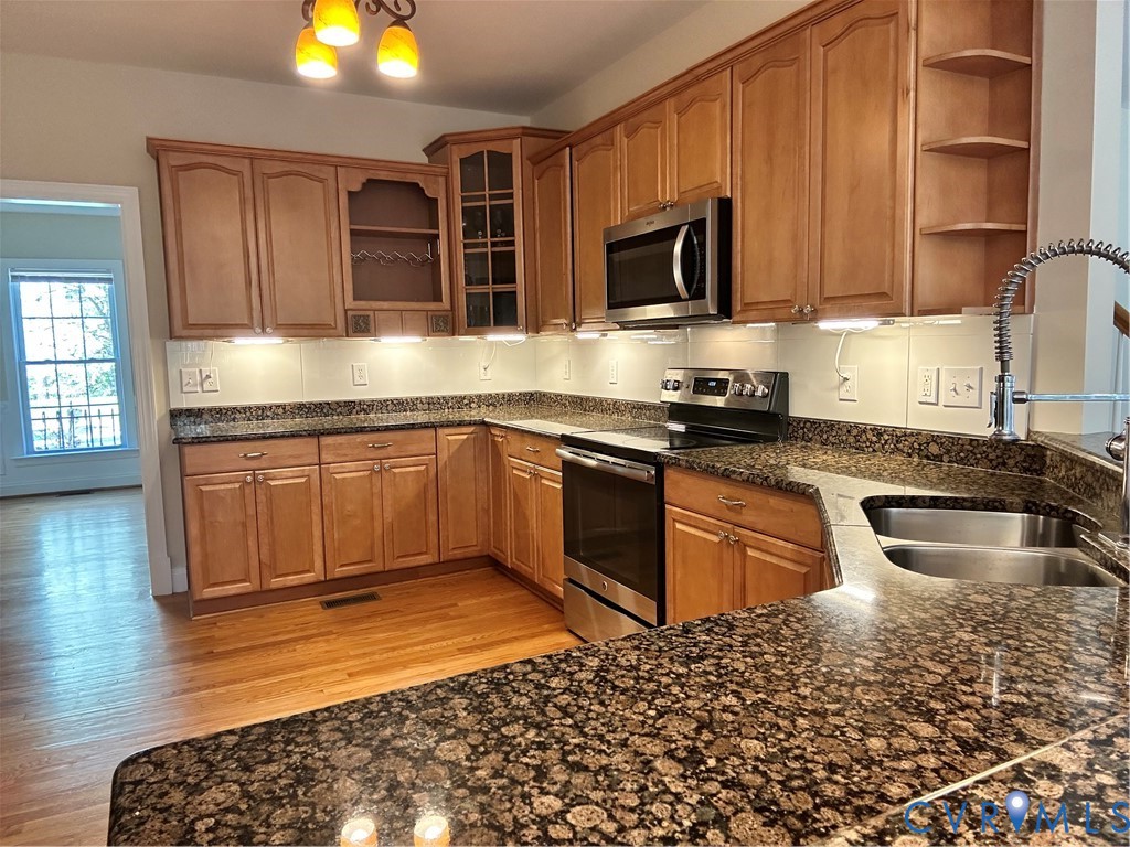 11385 Winding River Road Providence Forge, VA 23140 - Photo 8 of 22