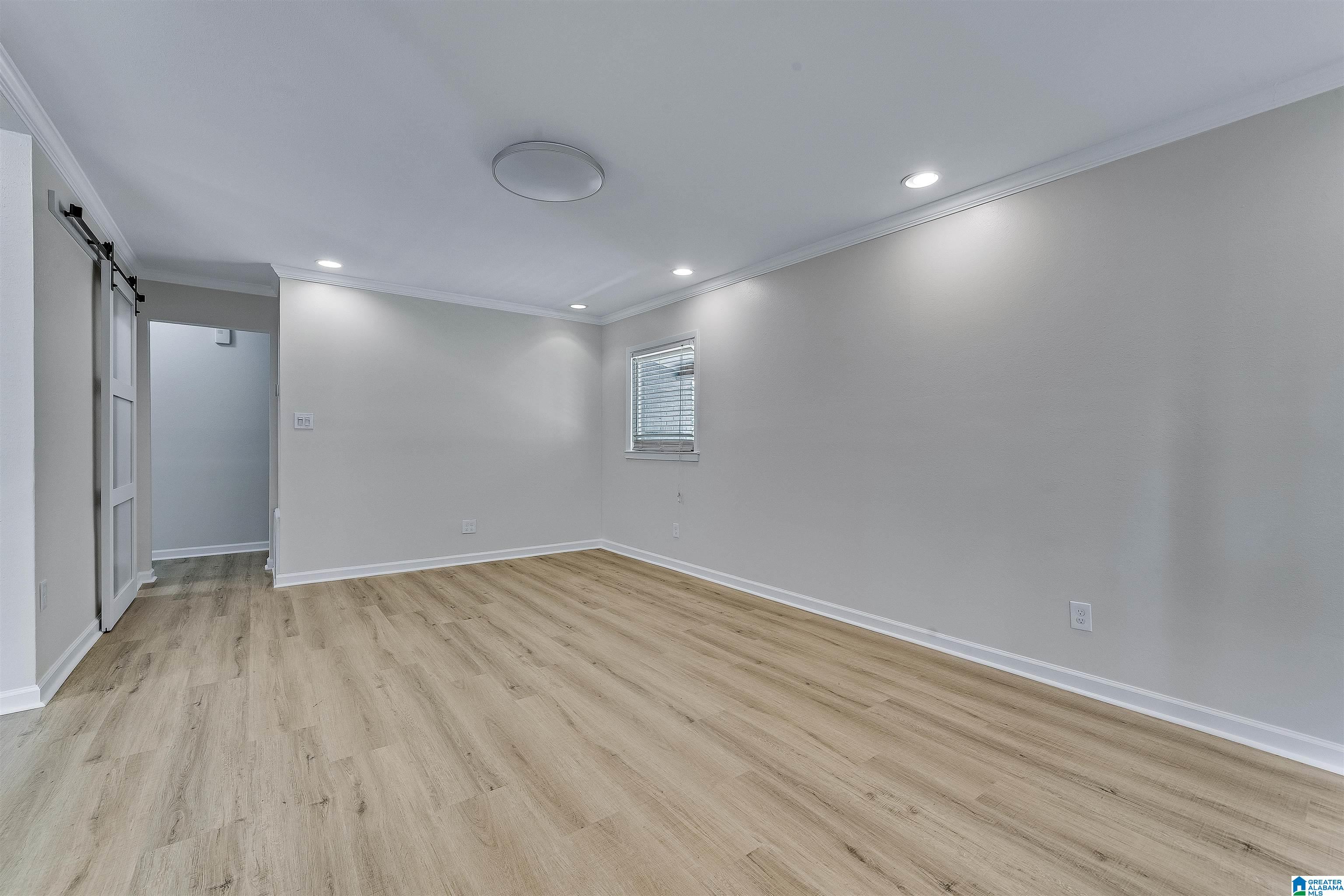 2177 Chapel Hill Road Birmingham, AL 35216 - Photo 11 of 31