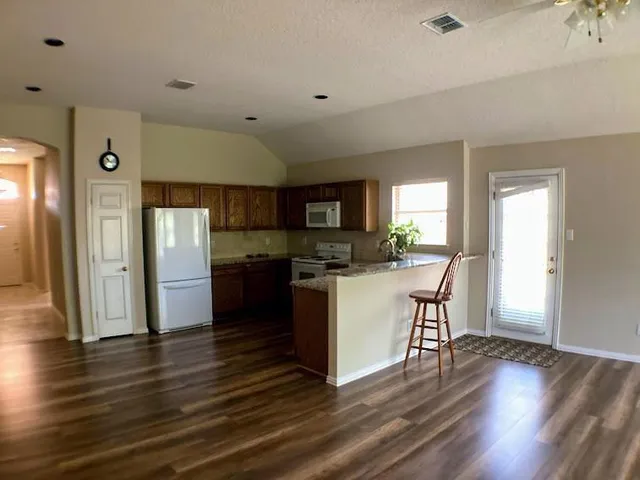 $2,175 | 4806 Redwood Drive, McKinney, TX 75070