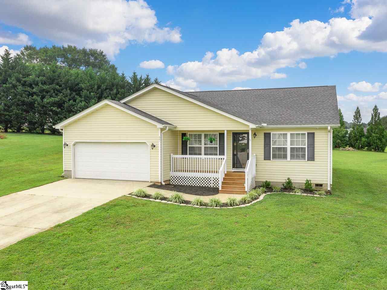 341 Fisher Lake Road Lyman, SC 29365 - Photo 2 of 31 Gallery Image 2